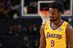 官方网站-布朗尼：我喜欢比赛和竞争 但我不喜欢拉斯维加斯的夏季联赛