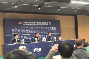 开云棋牌-崔康熙：我赛前一再强调不要吃红牌，吴兴涵也不是17、8岁的球员