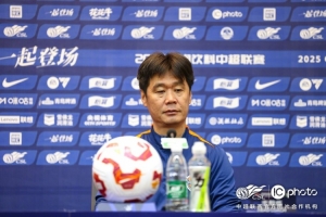 李霄鹏：现在对我们来说每场都是生死战，希望发挥自己最佳状态