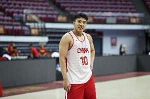 这就是年轻人的自信！王俊杰谈亚洲杯后续目标：冠军啊