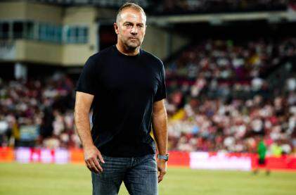 官方网站-弗利克：本应取得更多进球 球队表现让我不太满意