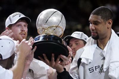 官网登录入口-NBA历史以奖杯论英雄，谁的奖杯最多？